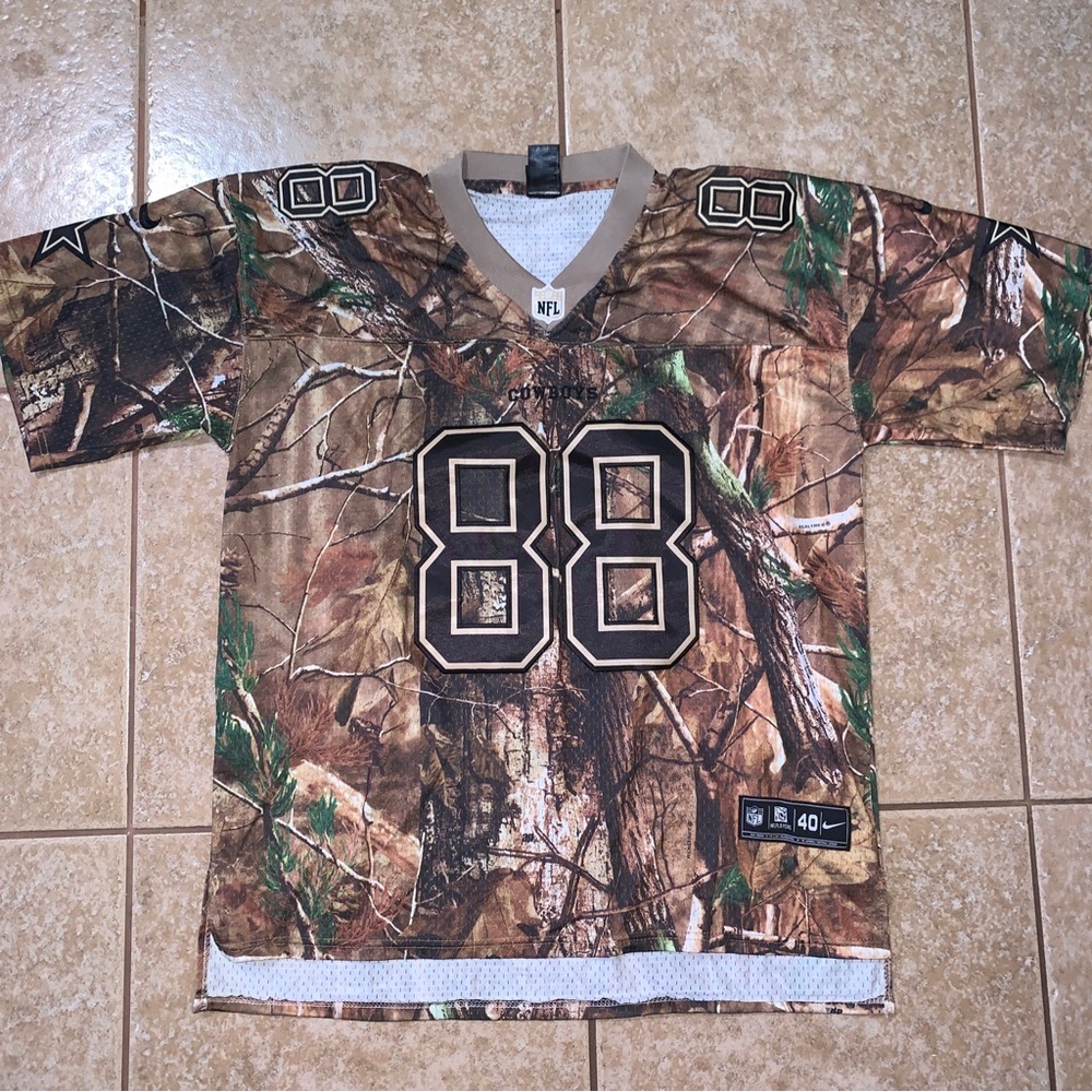 Dallas Cowboys Nike On-Field Stitched Camo Dez Bryant Jersey  Size: 40